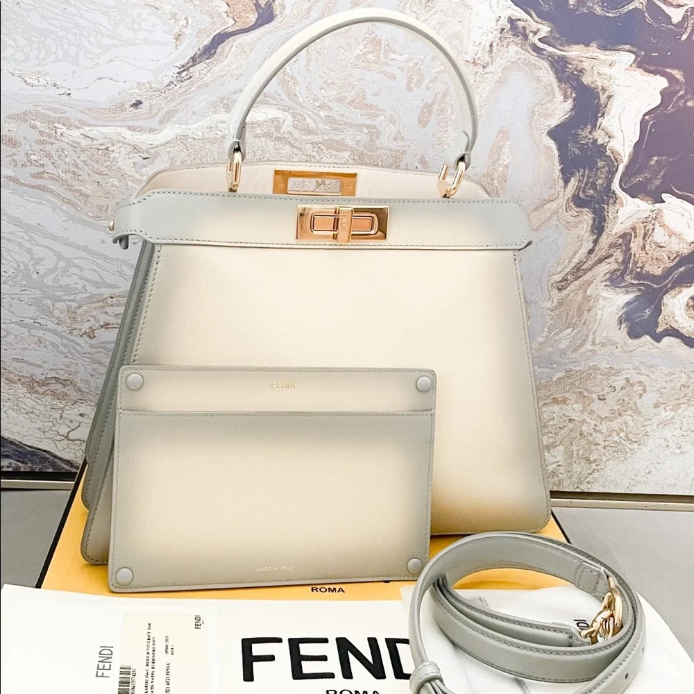 Sold!! Fendi Peekaboo ISeeU Ombre Medium Nappa Leather Tote - Picture 3 of 16